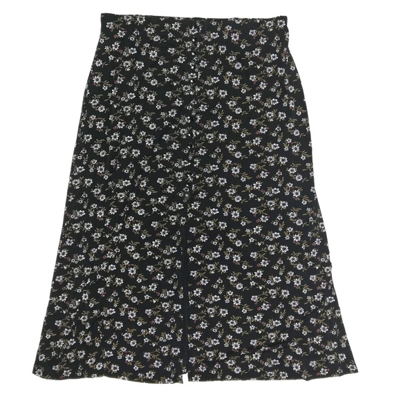 Briggs New York Dresses & Skirts - Briggs New York floral stretchy skirt 2XL